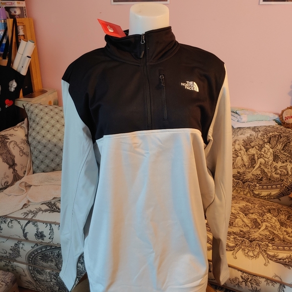 NorthFace - Picture 2 of 2